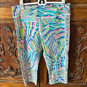 Trina Turk Recreation Geometrical Bright Patterned Capri Leggings Size XL